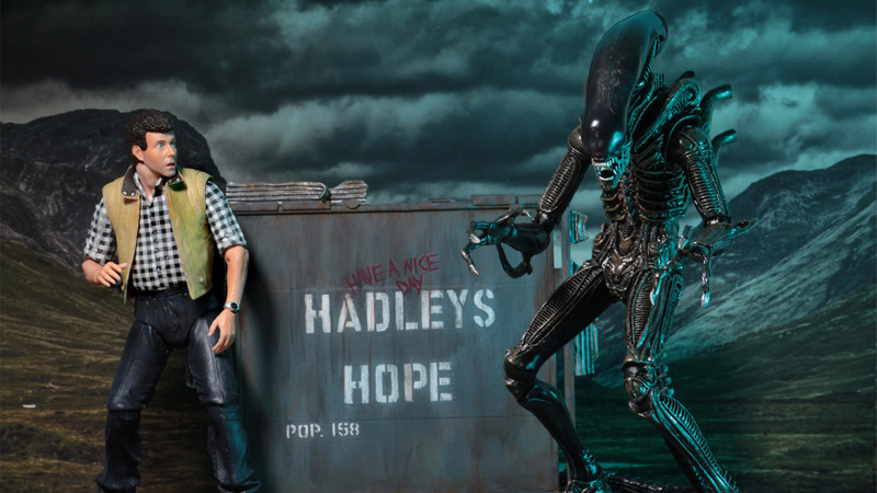 Illustration for article titled The Aliens Paul Reiser Figure You've Been Waiting For, and the Rest of the Awesome Toys We Saw This Week